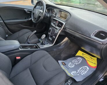 Volvo V40 Diesel 1.6 2013 Manuala 8 auto-dan.ro