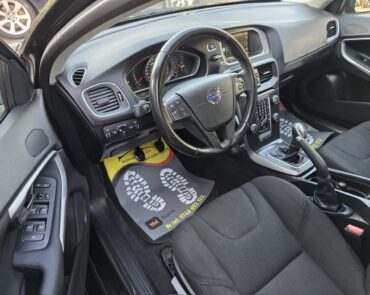 Volvo V40 Diesel 1.6 2013 Manuala 6 auto-dan.ro