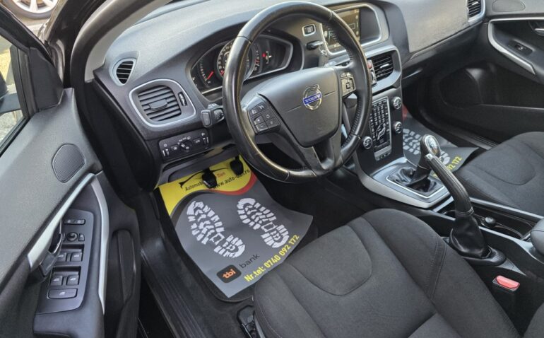 Volvo V40 Diesel 1.6 2013 Manuala m-6 auto-dan.ro