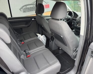 Volkswagen Touran Diesel 1.6 2012 Manuala 9 auto-dan.ro