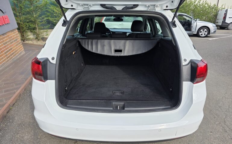 Opel Astra Diesel 1.6 2018 Manuala m-12 auto-dan.ro