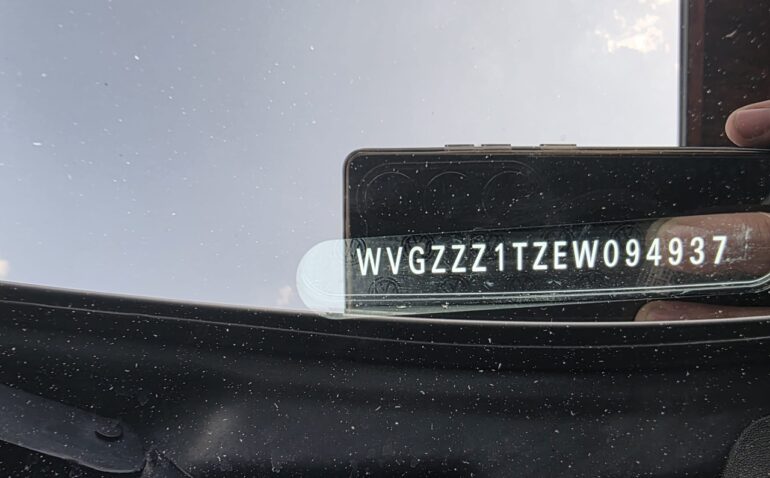 Volkswagen Touran Diesel 1.6 2014 Manuala m-14 auto-dan.ro