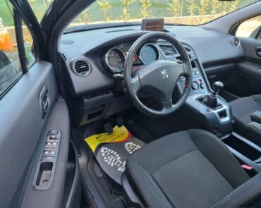 Peugeot 5008 Benzina 1.6 2010 Manuala 8 auto-dan.ro