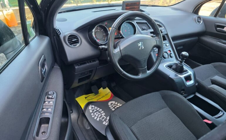 Peugeot 5008 Benzina 1.6 2010 Manuala m-8 auto-dan.ro