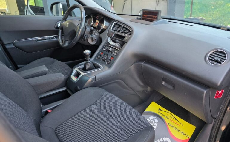 Peugeot 5008 Benzina 1.6 2010 Manuala m-7 auto-dan.ro