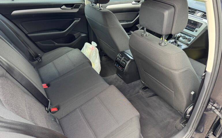 Volkswagen Passat Diesel 1.6 2017 Automata m-9 auto-dan.ro