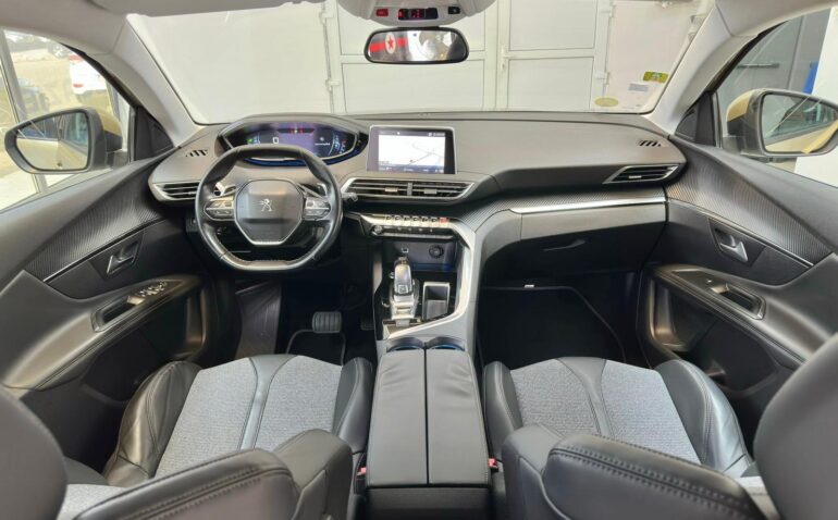 Peugeot 3008 Diesel 1.6 2017 Automata m-7 auto-dan.ro