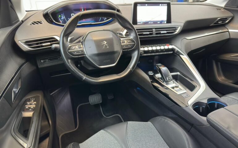 Peugeot 3008 Diesel 1.6 2017 Automata m-11 auto-dan.ro