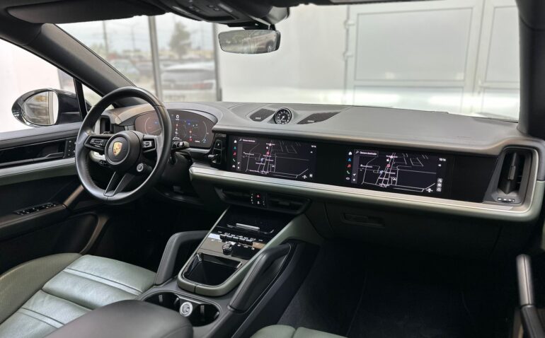 Porsche Porsche Cayenne Benzina 3.0 2024 Automata m-11 auto-dan.ro