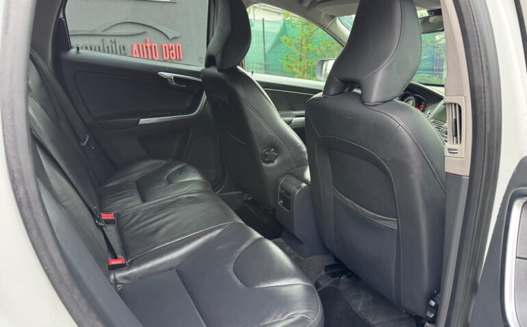 Volvo Xc60 Diesel 2.4 2014 Automata m-11 auto-dan.ro