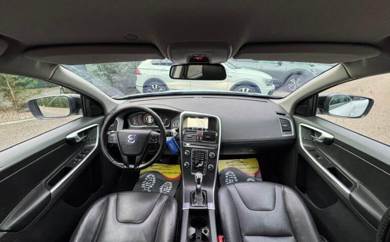 Volvo Xc60 Diesel 2.4 2014 Automata m-10 auto-dan.ro