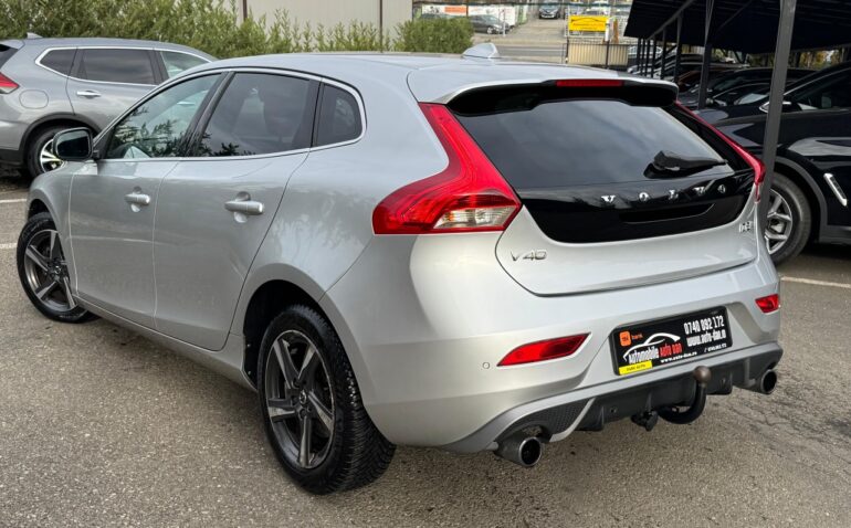 Volvo V40 Diesel 2.0 2017 Manuala m-3 auto-dan.ro