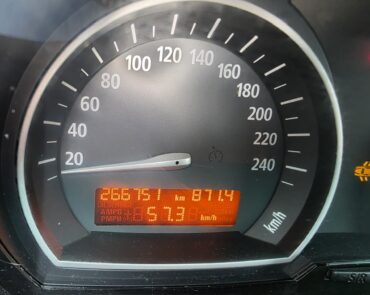 BMW X3 Diesel 2.0 2009 Manuala 13 auto-dan.ro