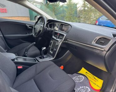 Volvo V40 Diesel 2.0 2017 Manuala 7 auto-dan.ro