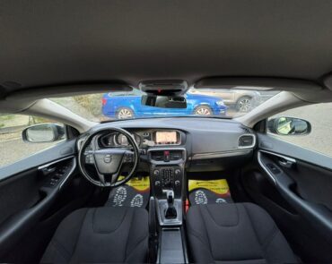 Volvo V40 Diesel 2.0 2017 Manuala 8 auto-dan.ro