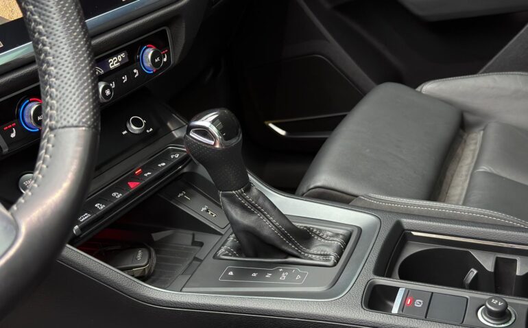 Audi Q3 Benzina 2.0 2020 Automata m-10 auto-dan.ro