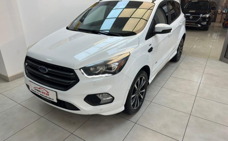Ford Kuga Diesel 2.0 2017 Automata m-2 auto-dan.ro