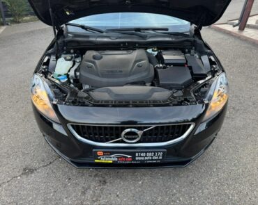 Volvo V40 Diesel 2.0 2017 Manuala 12 auto-dan.ro