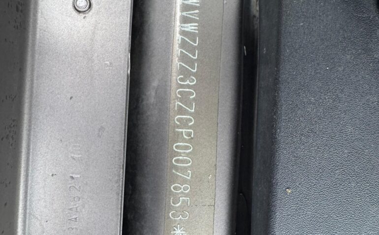 Volkswagen Passat Benzina 1.8 2012 Automata m-18 auto-dan.ro