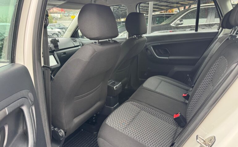 Skoda Fabia Diesel 1.6 2011 Manuala m-11 auto-dan.ro