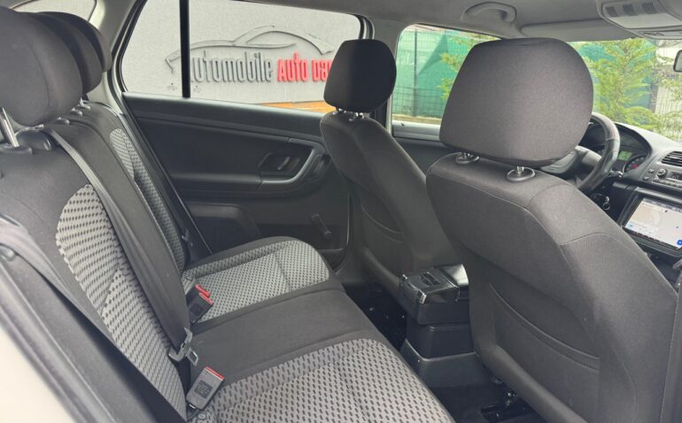 Skoda Fabia Diesel 1.6 2011 Manuala m-8 auto-dan.ro
