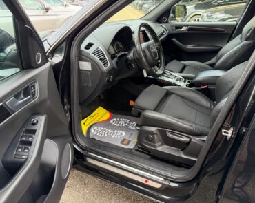 Audi Q5 Diesel 2.0 2011 Automata 12 auto-dan.ro