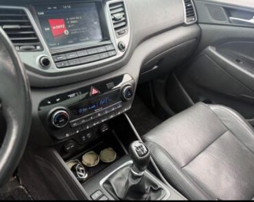 Hyundai Tucson Diesel 2.0 2017 Manuala 6 auto-dan.ro
