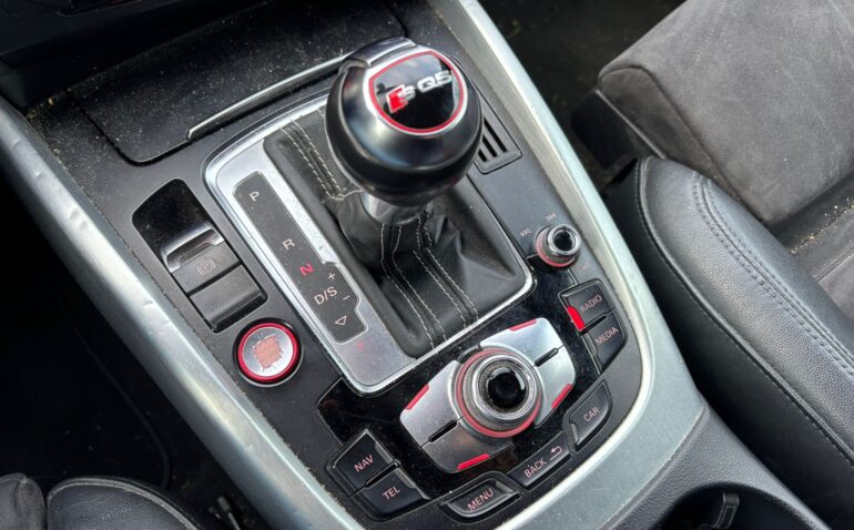 Audi Q5 Diesel 3.0 2014 Automata m-12 auto-dan.ro