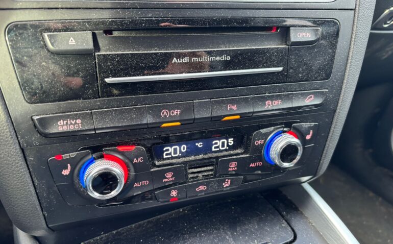 Audi Q5 Diesel 3.0 2014 Automata m-11 auto-dan.ro