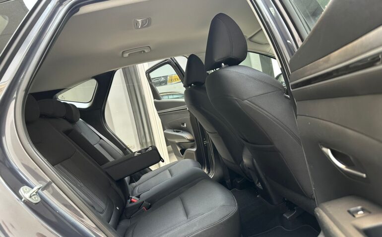 Hyundai Tucson Hybrid diesel 1.6 2021 Automata m-10 auto-dan.ro