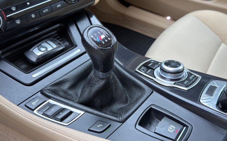 BMW 520 Diesel 2.0 2012 Manuala m-16 auto-dan.ro