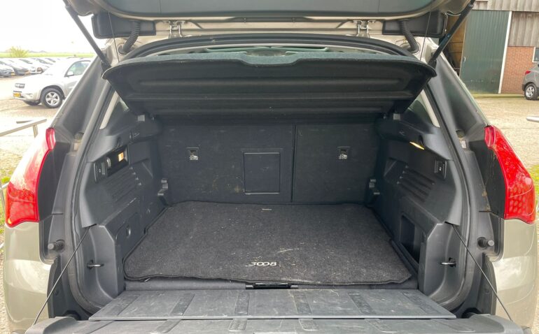 Peugeot 3008 Benzina 1.6 2011 Manuala m-9 auto-dan.ro