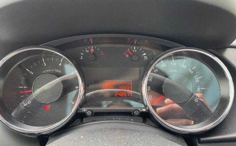 Peugeot 3008 Benzina 1.6 2011 Manuala m-3 auto-dan.ro