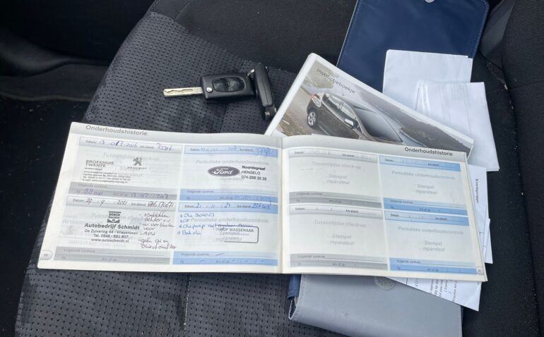 Peugeot 3008 Benzina 1.6 2011 Manuala m-1 auto-dan.ro