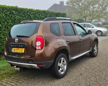 Dacia Duster Benzina 1.6 2011 Manuala 5 auto-dan.ro