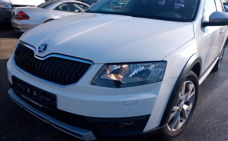 Skoda Octavia Diesel 2.0 2015 Automata m-2 auto-dan.ro