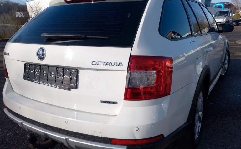 Skoda Octavia Diesel 2.0 2015 Automata m-5 auto-dan.ro