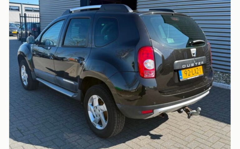 Dacia Duster Benzina 1.6 2010 Manuala m-6 auto-dan.ro