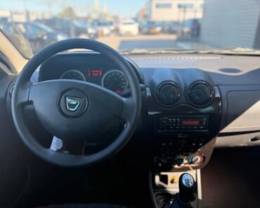 Dacia Duster Benzina 1.6 2010 Manuala 15 auto-dan.ro