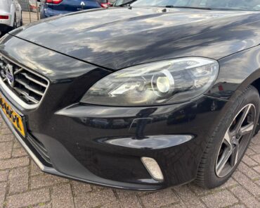 Volvo V40 Diesel 2.0 2015 Manuala 13 auto-dan.ro