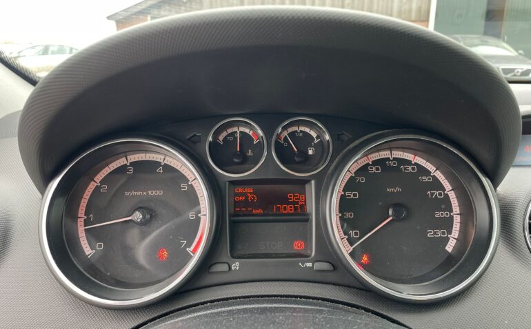 Peugeot 308 Benzina 1.6 2012 Manuala m-8 auto-dan.ro