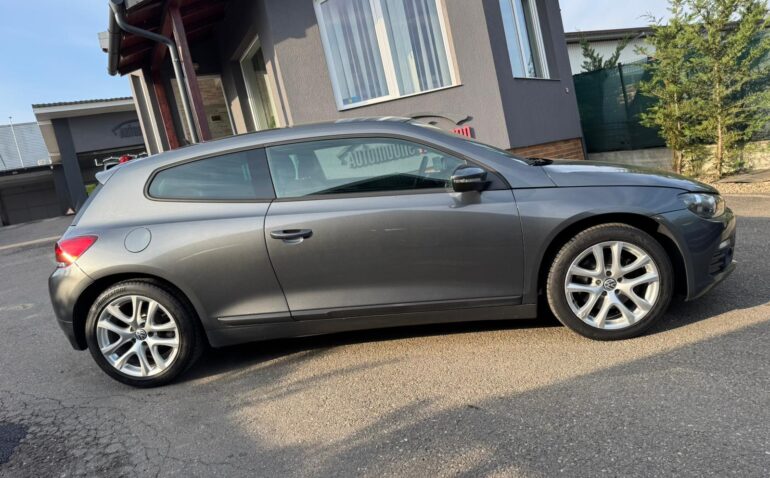 Volkswagen Scirocco Benzina 1.4 2011 Manuala m-9 auto-dan.ro
