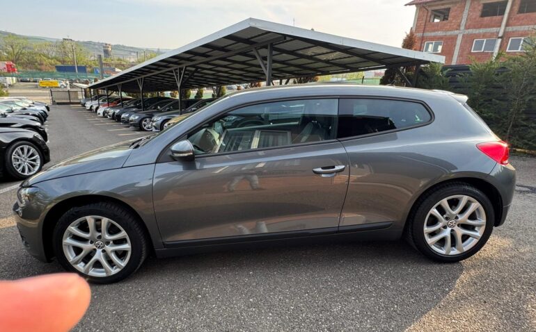 Volkswagen Scirocco Benzina 1.4 2011 Manuala m-10 auto-dan.ro