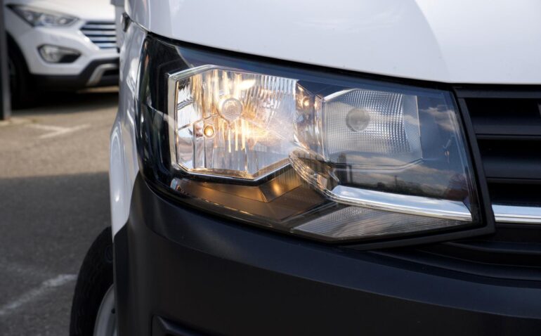 Volkswagen Transporter Diesel 2.0 2019 Manuala m-8 auto-dan.ro