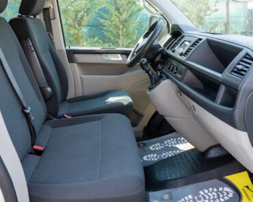 Volkswagen Transporter Diesel 2.0 2019 Manuala 9 auto-dan.ro