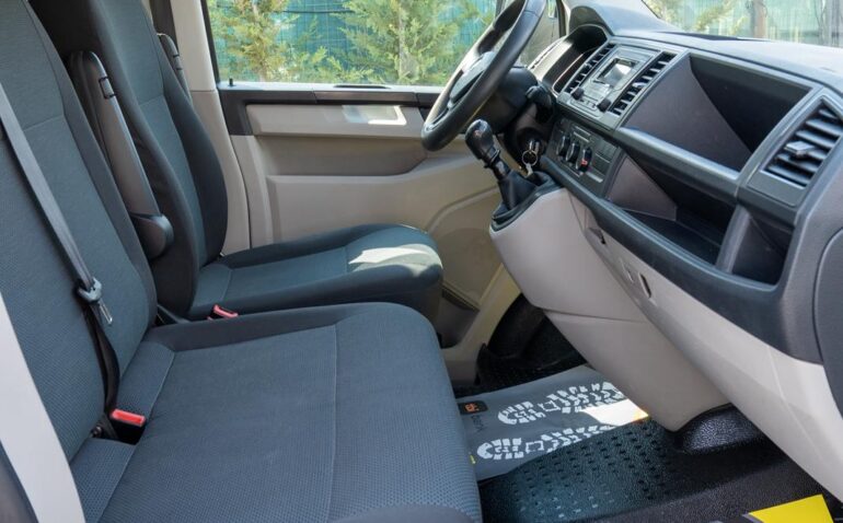 Volkswagen Transporter Diesel 2.0 2019 Manuala m-9 auto-dan.ro