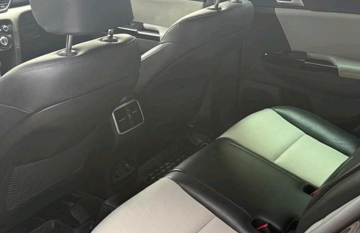 KIA Sportage Hybrid diesel 2.0 2019 Automata m-13 auto-dan.ro