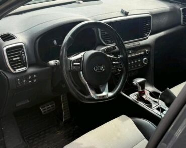 KIA Sportage Hybrid diesel 2.0 2019 Automata 9 auto-dan.ro