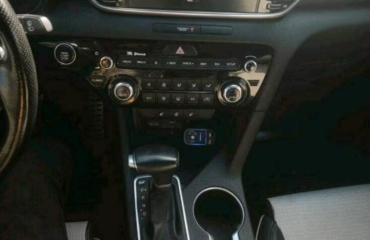 KIA Sportage Hybrid diesel 2.0 2019 Automata m-11 auto-dan.ro