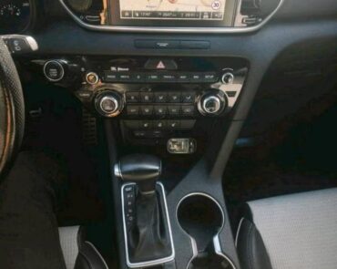 KIA Sportage Hybrid diesel 2.0 2019 Automata 12 auto-dan.ro